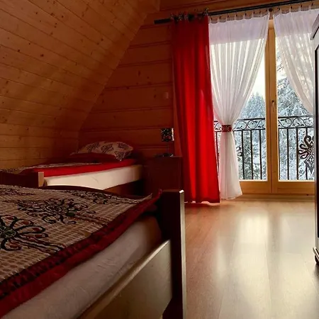 Semesterbostad W Raju